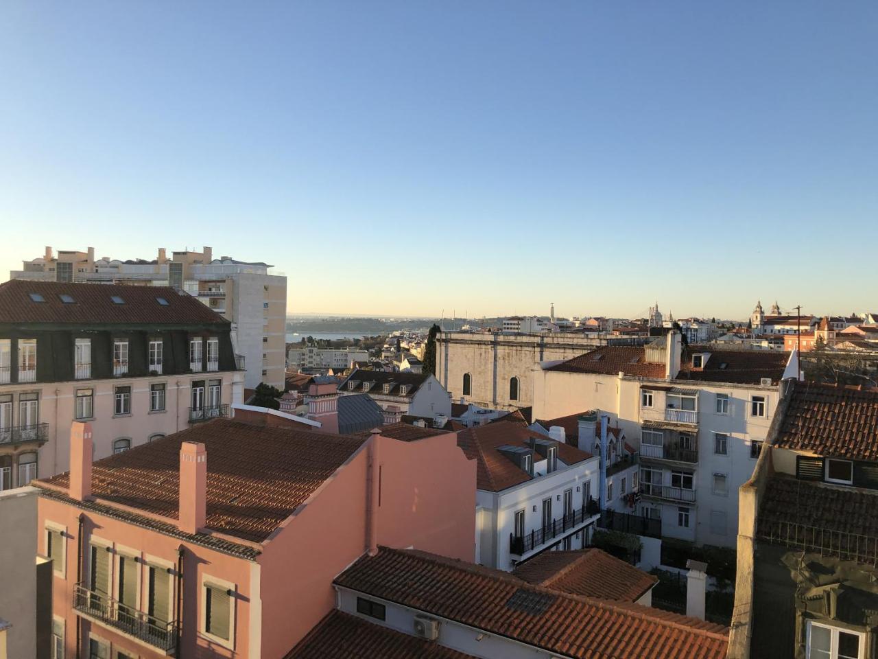Lv Premier Amoreiras Am2 Lisboa Exteriör bild